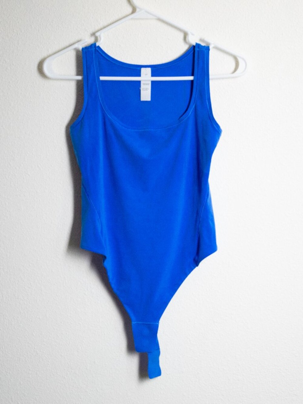 Lululemon Blue Sleeveless Thong Bodysuit Size Small EUC